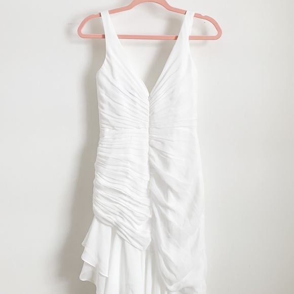 Mac Duggal White Ieena V-Neck Asymmetric Dress 0 - Picture 14 of 14